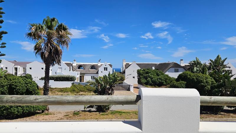4 Bedroom Property for Sale in Lampiesbaai Western Cape